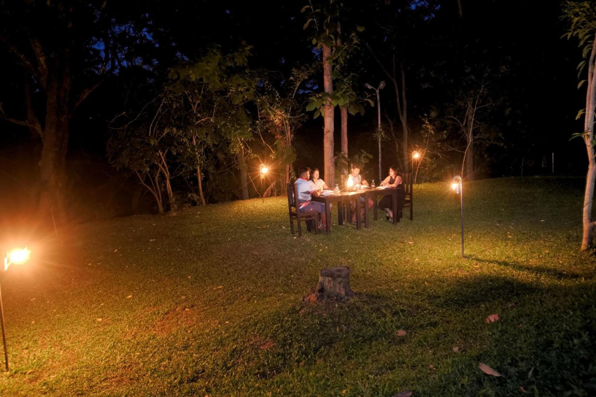 The Mastodon Valley Safari Resort Udawalawe Luaran gambar