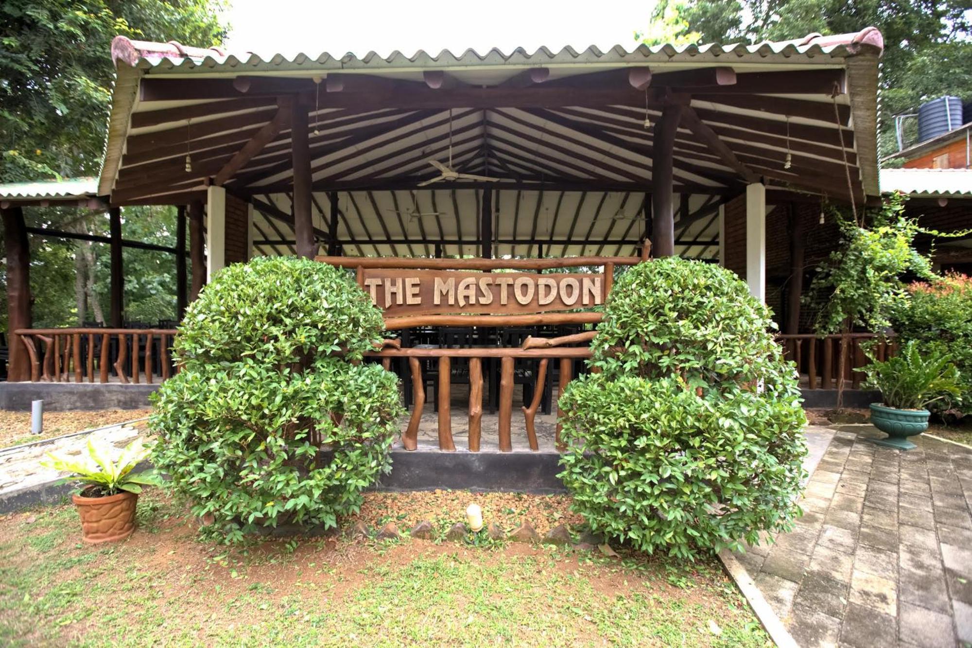 The Mastodon Valley Safari Resort Udawalawe Luaran gambar